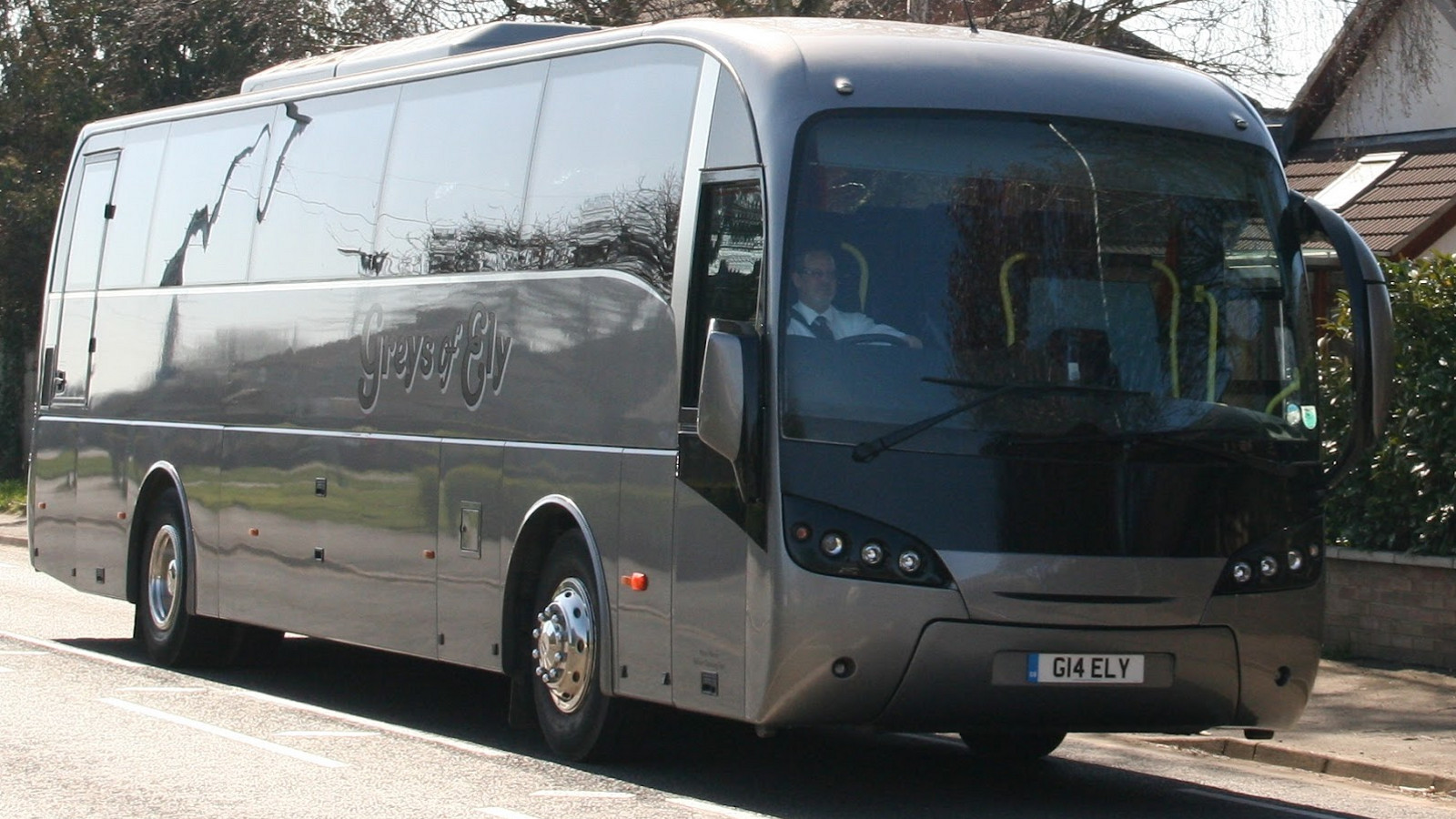 cambridge united coach travel